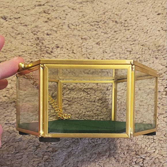 Gold Hexagon Glass Lid Jewelry/Trinket holder - Picture 4 of 7